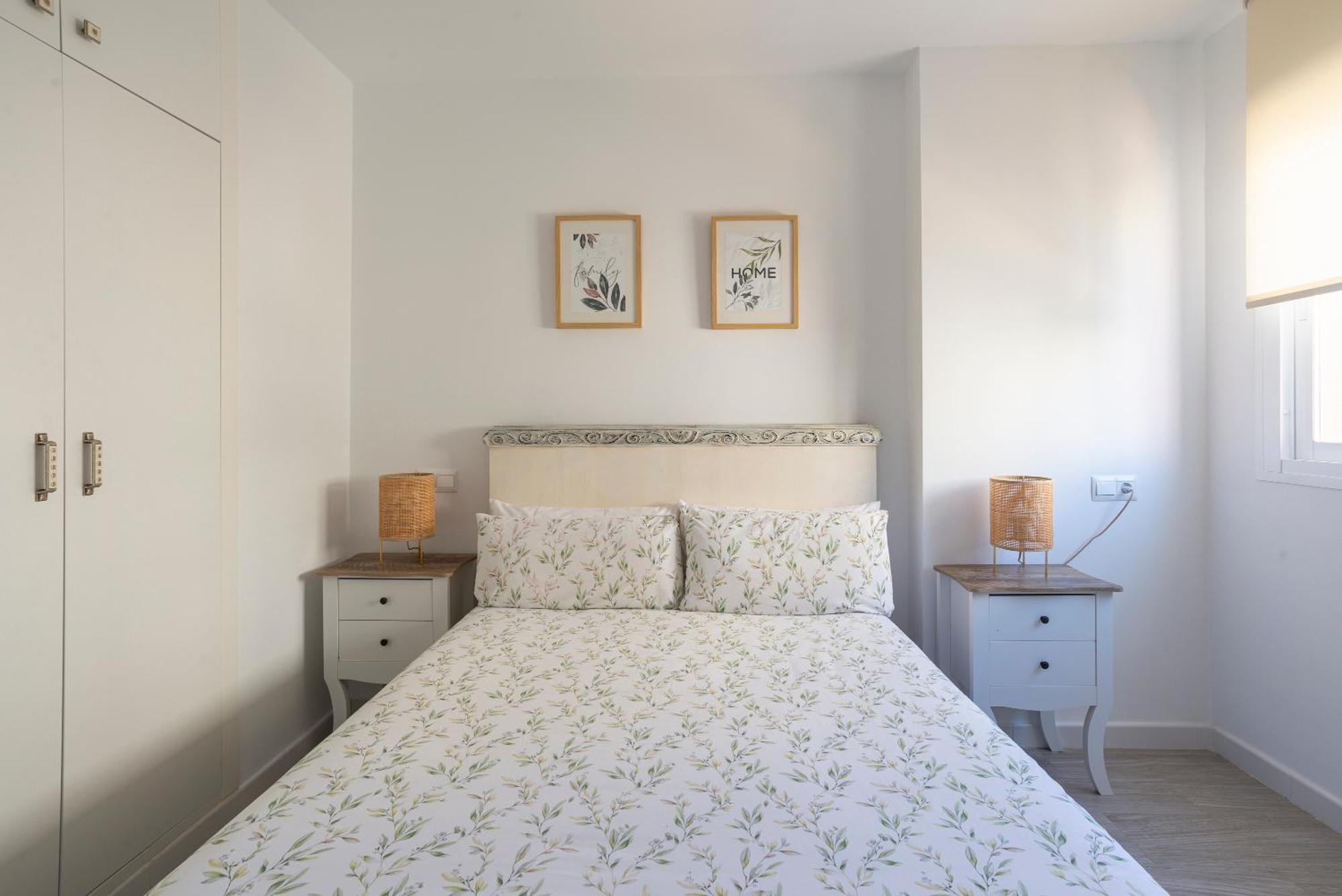 Coloma & Palo Beach By Ele Apartments Malaga Exterior photo